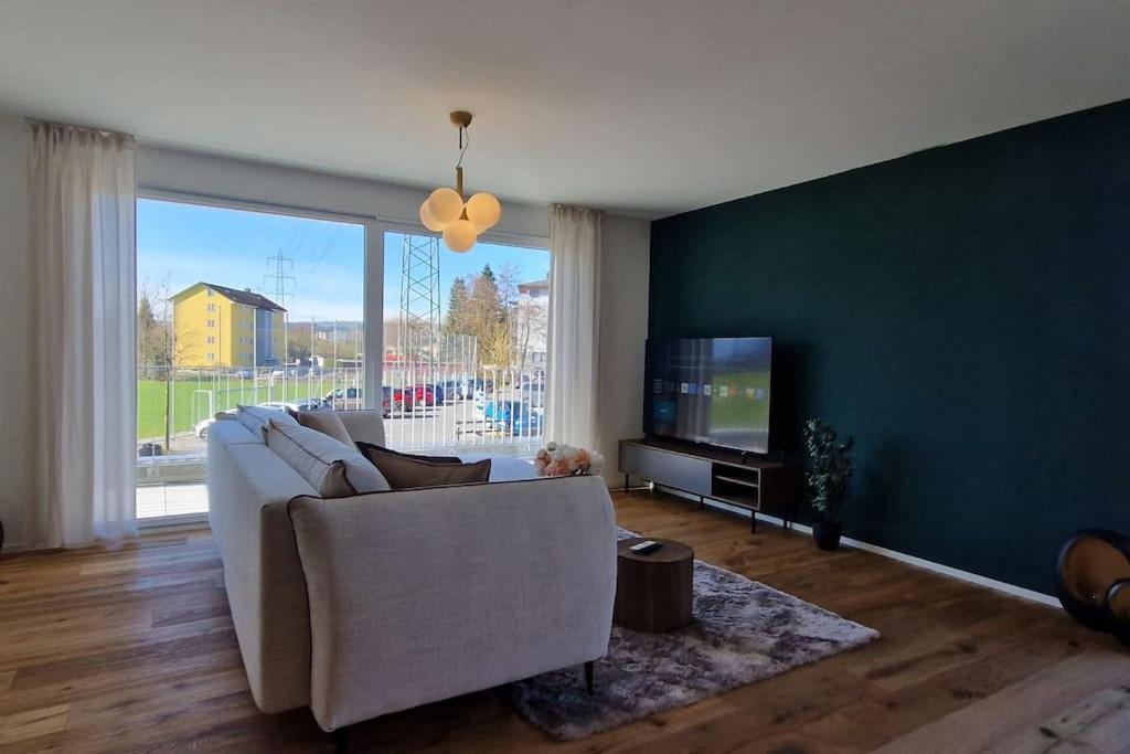 Visionary Hospitality Rothenburg, Lucerne - Premium Apartments With Free Parking, Washer, Kitchen, Terrace, 15' City Екстериор снимка